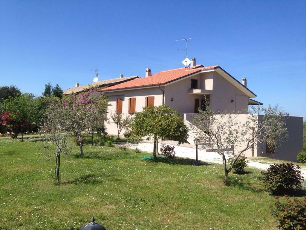Villetta Le Rose Tavullia Exterior photo