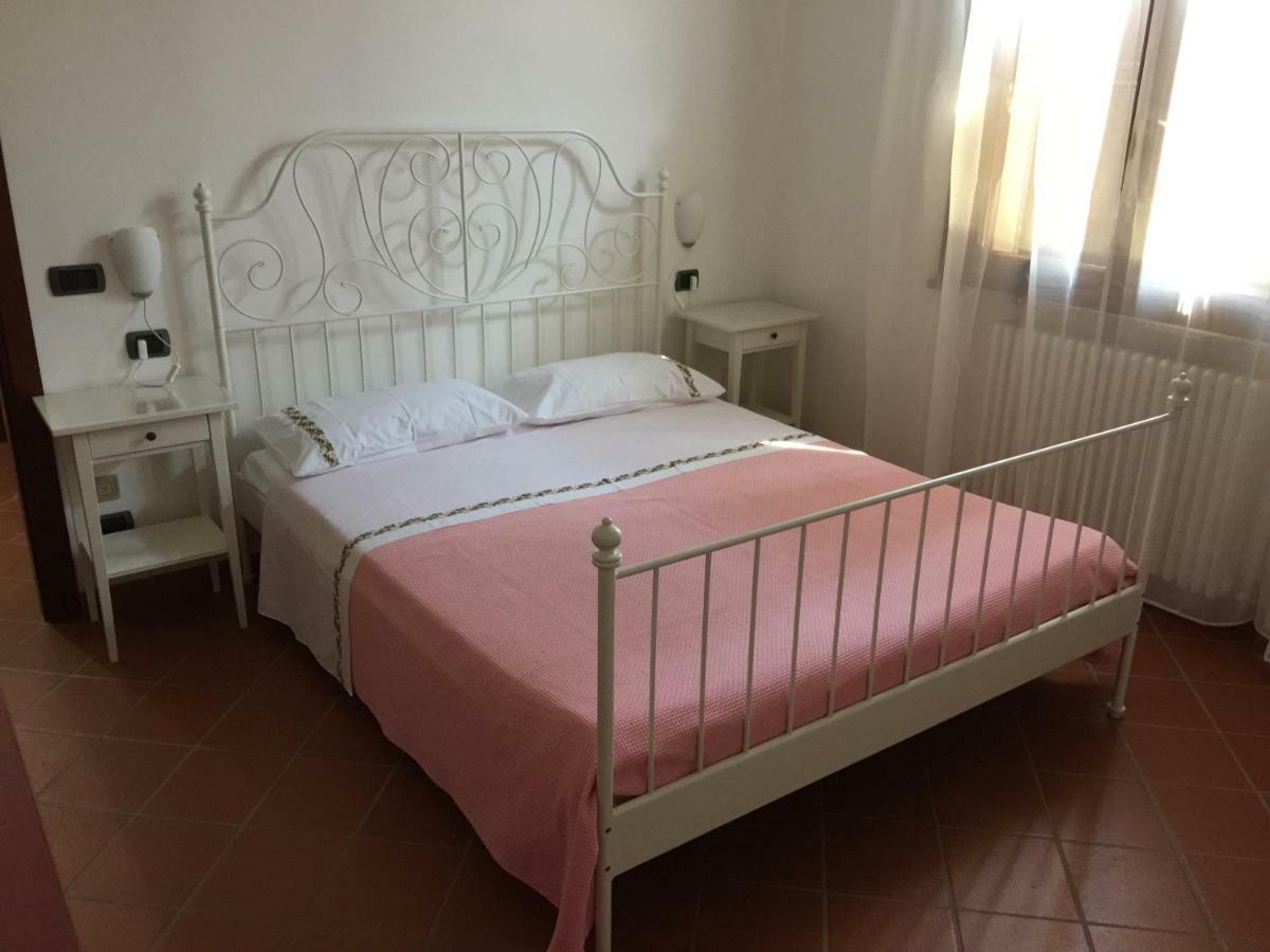 Villetta Le Rose Tavullia Exterior photo
